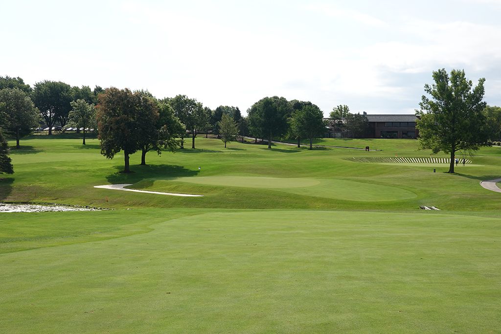 18th Hole at Des Moines Golf and Country Club (North) (633 Yard Par 5)